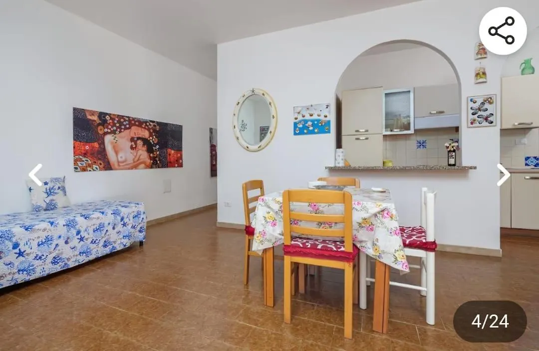 Bed & Breakfast Casa Rosmarino Bed and Breakfast San Teodoro  Italien